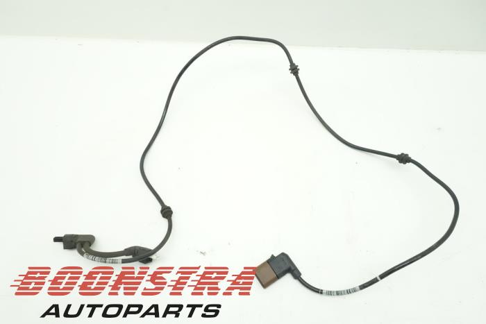 Usagé Câble (divers) Mercedes E (W213) E-350e 2.0 Turbo 16V Prix € 24,95 Règlement à la marge proposé par Boonstra Autoparts