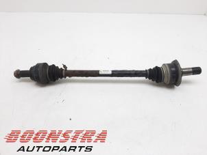 Used Drive shaft, rear right BMW 5 serie (F10) 535d xDrive 24V Price € 69,00 Margin scheme offered by Boonstra Autoparts