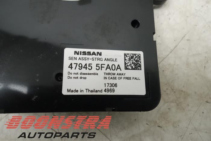 Capteur angle de braquage d'un Nissan Micra (K14) 1.0 12V 2017