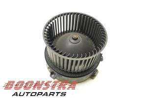 Used Heating and ventilation fan motor BMW 5 serie (G30) 520i 2.0 TwinPower Turbo 16V Price € 54,95 Margin scheme offered by Boonstra Autoparts