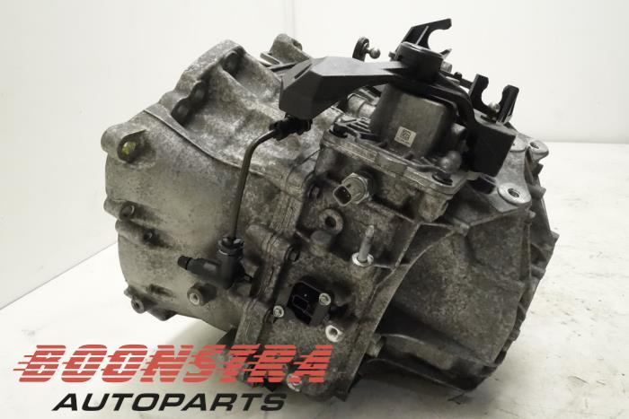 Gearbox Volvo V90 II 2.0 D4 16V - 1285405 1285405