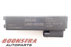 Used Keyless entry antenna Landrover Range Rover Evoque (LVJ/LVS) 2.0 D 180 16V Coupe Price € 24,95 Margin scheme offered by Boonstra Autoparts