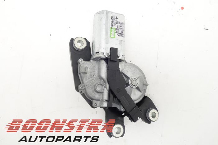 Rear wiper motor from a Land Rover Range Rover Evoque (LVJ/LVS) 2.0 D 180 16V Coupe 2016
