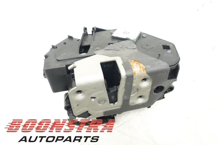 Front door lock mechanism 4-door, right Ford Focus 3 Wagon 1.0 Ti-VCT ...