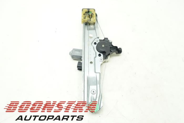 Rear door window mechanism 4-door, right from a Ford Focus 3 Wagon 1.0 Ti-VCT EcoBoost 12V 125 2017