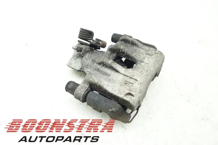 Gebrauchte Bremszange rechts hinten Ford Focus 3 Wagon 1.0 Ti-VCT EcoBoost 12V 125 Preis € 24,95 Margenregelung angeboten von Boonstra Autoparts
