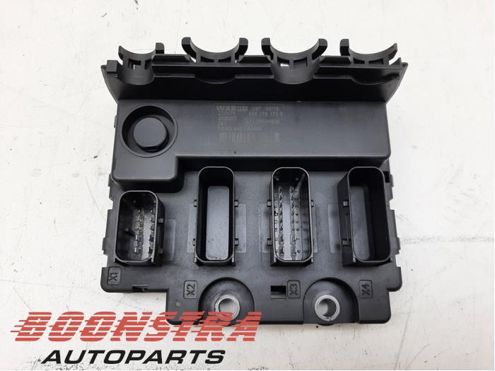 Używane Modul (rózne) DAF XF Cena € 337,59 Z VAT oferowane przez Boonstra Autoparts