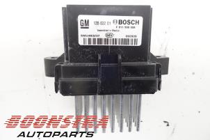 Used Heater resistor Opel Insignia Sports Tourer 2.0 CDTI 16V 160 Ecotec Price € 24,95 Margin scheme offered by Boonstra Autoparts