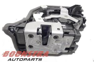 Used Rear door lock mechanism 4-door, left BMW 2 serie Active Tourer (F45) 220dA xDrive 2.0 TwinPower Turbo 16V Price € 29,95 Margin scheme offered by Boonstra Autoparts