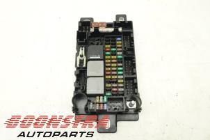 Used Fuse box Landrover Discovery Sport (LC) 2.0 T 16V AWD Price € 69,00 Margin scheme offered by Boonstra Autoparts