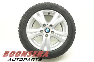 Usagé Jante + pneu d'hiver BMW 1 serie (E81) 116i 1.6 16V Prix € 79,00 Règlement à la marge proposé par Boonstra Autoparts