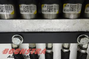 Système d'injection d'un Mercedes-Benz ML II (164/4JG) 3.5 350 4-Matic V6 24V 2006