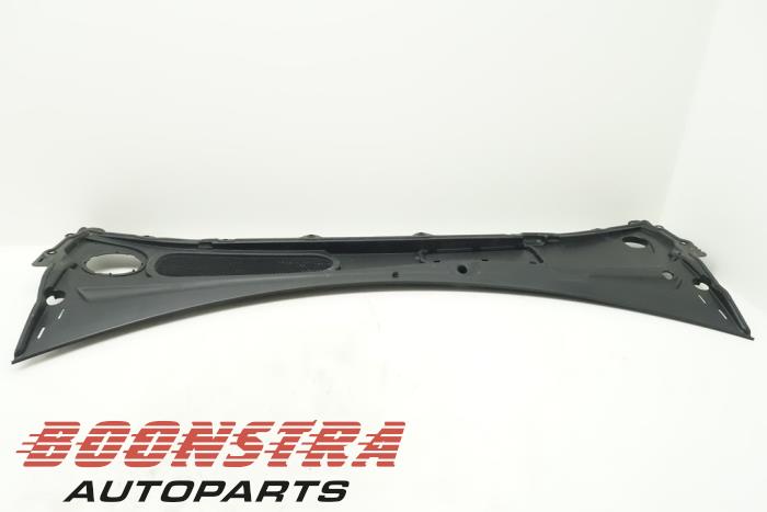 Używane Parawan Volvo V90 II (PW) 2.0 D4 16V Cena € 49,00 Procedura marży oferowane przez Boonstra Autoparts