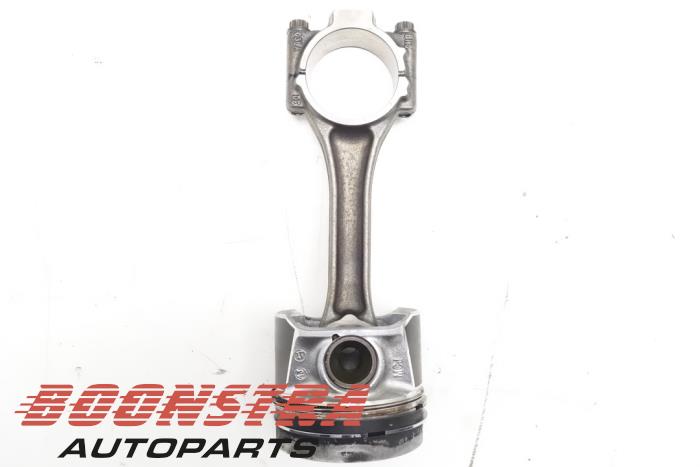 Usados Pistón Skoda Octavia Combi (5EAC) 1.6 TDI Greenline 16V Precio € 68,95 Norma de margen ofrecido por Boonstra Autoparts