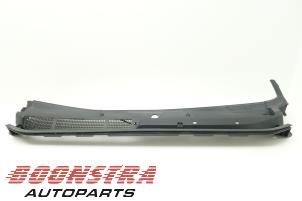 Used Cowl top grille Isuzu D-Max (TFR/TFS) 2.5 D Twin Turbo 4x4 Price € 39,00 Margin scheme offered by Boonstra Autoparts