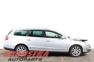 Used Roof curtain airbag, right Volkswagen Passat Variant (3C5) 2.0 TDI 16V 140 Price € 24,95 Margin scheme offered by Boonstra Autoparts