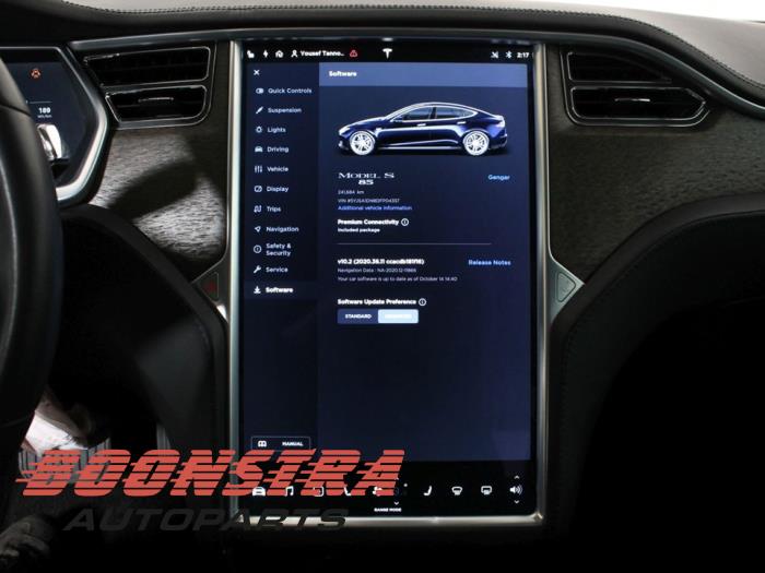 Navigation system from a Tesla Model S 85 2014