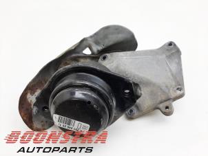 Used Engine mount Mercedes ML II (164/4JG) 3.5 350 4-Matic V6 24V Price € 49,00 Margin scheme offered by Boonstra Autoparts