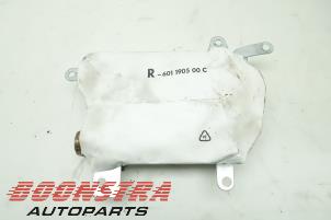 Used Knee airbag, right BMW 5 serie Touring (E61) 525d 24V Price € 29,95 Margin scheme offered by Boonstra Autoparts