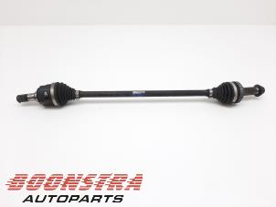 Used Drive shaft, rear right Hyundai iX35 (LM) 2.0 CRDi 16V 4x4 Price € 139,00 Margin scheme offered by Boonstra Autoparts