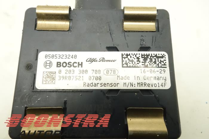 Radar sensor Alfa Romeo Giulia 2.2d 180 16V - 505323240 BOSCH