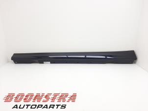 Used Side skirt, left BMW 3 serie Touring (E91) 320i 16V Price € 49,00 Margin scheme offered by Boonstra Autoparts