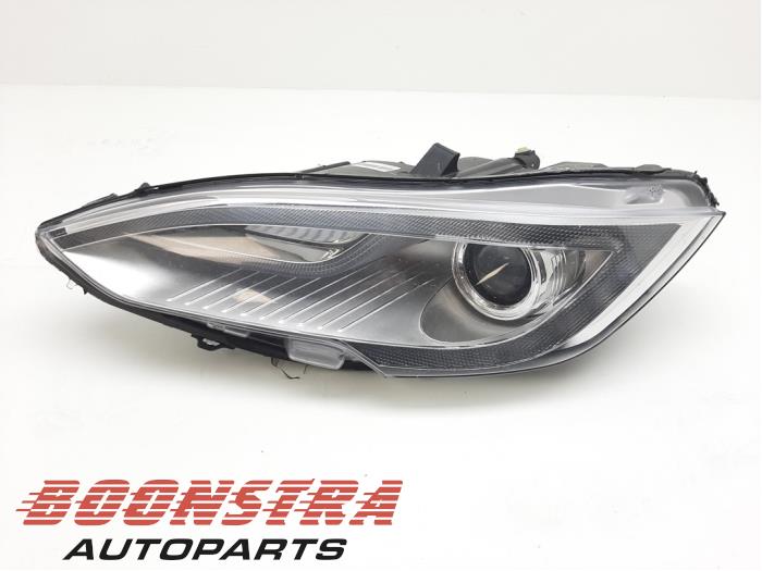 Używane Reflektor lewy Tesla Model S 85 Cena € 199,95 Procedura marży oferowane przez Boonstra Autoparts