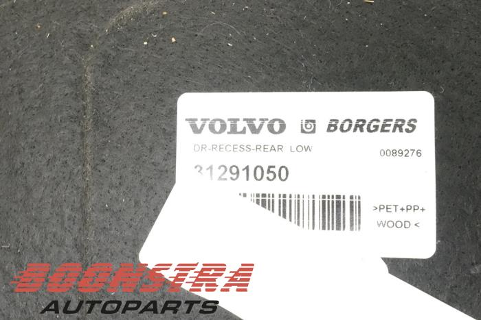 Bodenblech Kofferraum van een Volvo V40 (MV) 1.6 D2 2012