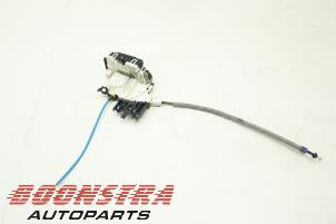 Used Door lock mechanism 4-door, front left Mercedes A (W176) 1.6 A-180 16V Price € 24,95 Margin scheme offered by Boonstra Autoparts