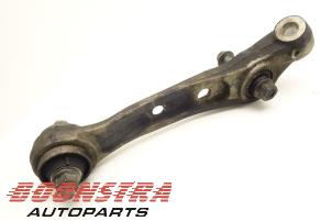 Used Front wishbone, right BMW 5 serie Touring (F11) 525d xDrive 16V Price € 89,00 Margin scheme offered by Boonstra Autoparts