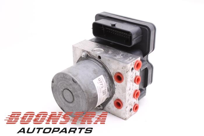 Używane Pompa ABS Opel Astra K 1.0 Turbo 12V Cena € 24,95 Procedura marży oferowane przez Boonstra Autoparts