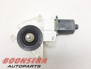 Used Door window motor Mercedes ML III (166) 3.0 ML-400 V6 24V Turbo 4-Matic Price € 24,95 Margin scheme offered by Boonstra Autoparts