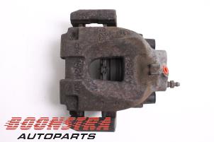 Used Rear brake calliper, right BMW 7 serie (F01/02/03/04) 730d 24V Price € 59,00 Margin scheme offered by Boonstra Autoparts