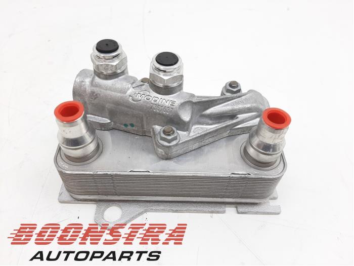 Gebrauchte Ölkühler Mercedes C (W205) C-63 AMG 4.0 V8 Biturbo Preis € 89,00 Margenregelung angeboten von Boonstra Autoparts