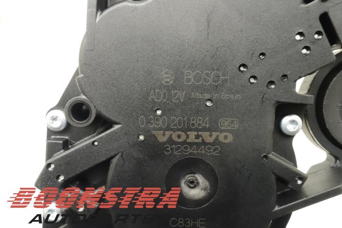 Scheibenwischermotor hinten van een Volvo V40 (MV) 1.5 T3 16V Geartronic 2018