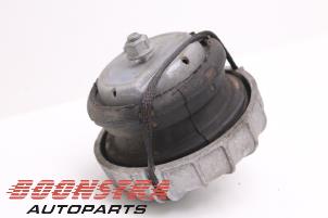 Used Engine mount Mercedes Vito (639.6) 3.0 122 CDI V6 24V Price € 36,24 Inclusive VAT offered by Boonstra Autoparts