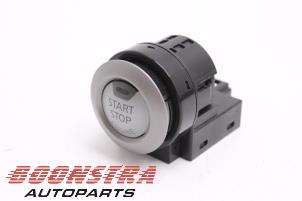 Used Start/stop switch Nissan Juke (F15) 1.6 16V Price € 49,00 Margin scheme offered by Boonstra Autoparts