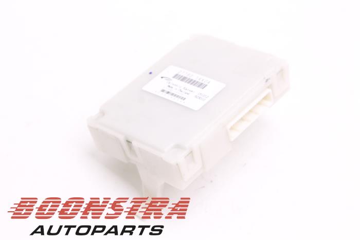 Usagé Ordinateur refroidisseur Nissan Juke (F15) 1.6 16V Prix € 59,95 Règlement à la marge proposé par Boonstra Autoparts