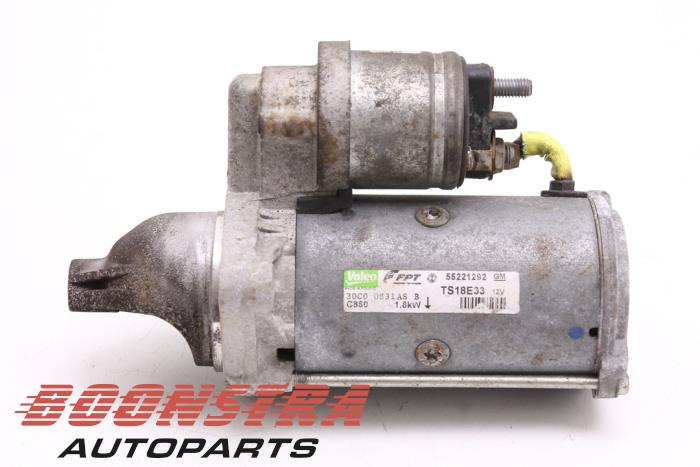 Begagnade Startmotor Opel Combo (Corsa C) 1.3 CDTI 16V Pris € 30,19 Inklusive moms erbjuds av Boonstra Autoparts