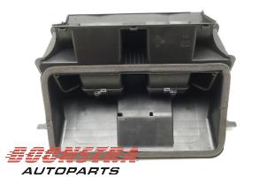 Used Heater housing Mercedes Vito (639.6) 3.0 120 CDI V6 24V Price € 120,94 Inclusive VAT offered by Boonstra Autoparts