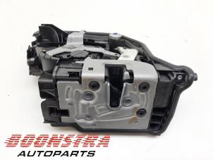 Used Front door lock mechanism 4-door, right BMW 2 serie Active Tourer (F45) 220dA xDrive 2.0 TwinPower Turbo 16V Price € 24,95 Margin scheme offered by Boonstra Autoparts