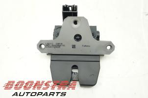 Used Tailgate lock mechanism Ford Focus 3 Wagon 1.0 Ti-VCT EcoBoost 12V 125 Price € 24,95 Margin scheme offered by Boonstra Autoparts
