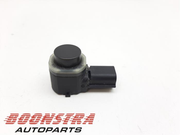 Usados Sensor PDC Ford Focus 3 Wagon 1.0 Ti-VCT EcoBoost 12V 125 Precio € 24,95 Norma de margen ofrecido por Boonstra Autoparts