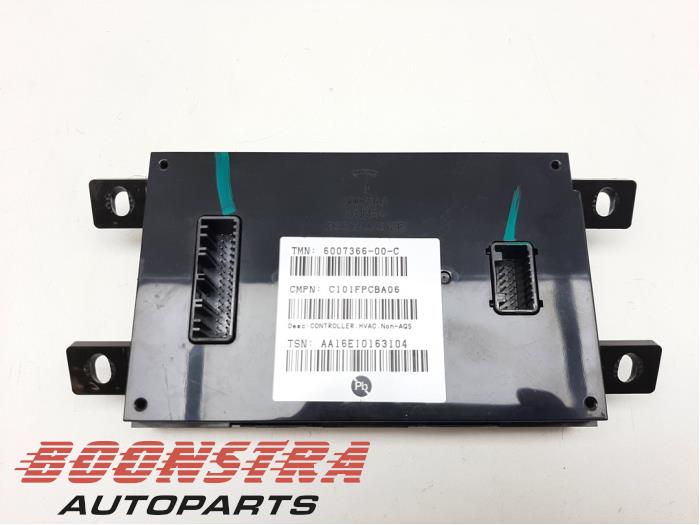 Używane Modul climatronic Tesla Model X 90D Cena € 34,95 Procedura marży oferowane przez Boonstra Autoparts