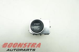 Usados Interruptores Start/Stop Jaguar I-Pace EV400 AWD Precio € 29,95 Norma de margen ofrecido por Boonstra Autoparts