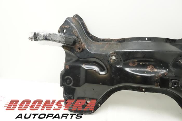 Subframe from a Peugeot 206+ (2L/M) 1.4 XS 2009