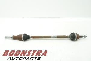 Used Drive shaft, rear right Smart Fortwo Coupé (453.3) 1.0 12V Price € 69,00 Margin scheme offered by Boonstra Autoparts