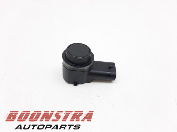 Usados Sensor PDC Audi RS 6 Avant (C7) 4.0 V8 TFSI 32V Precio € 24,95 Norma de margen ofrecido por Boonstra Autoparts