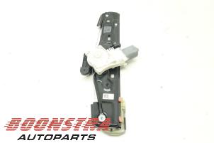 Used Rear door window mechanism 4-door, left Landrover Discovery Sport (LC) 2.0 T 16V AWD Price € 129,00 Margin scheme offered by Boonstra Autoparts