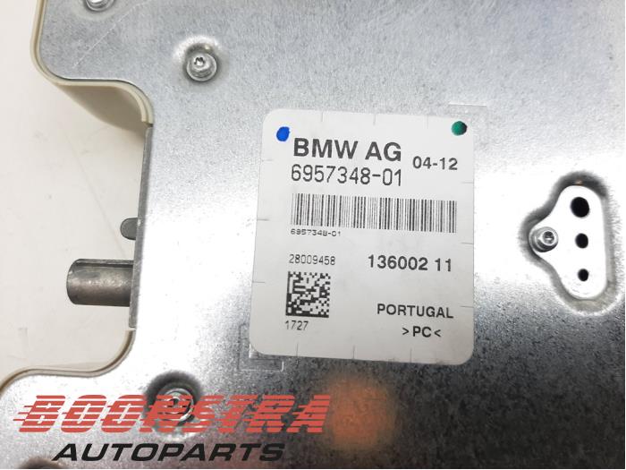 Antenne van een BMW 6 serie Gran Coupe (F06) 640d 24V 2013